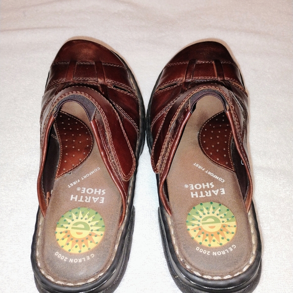 Earth Shoes Brown Leather Mules for Women Size 7 Excellent Condition - Picture 9 of 9